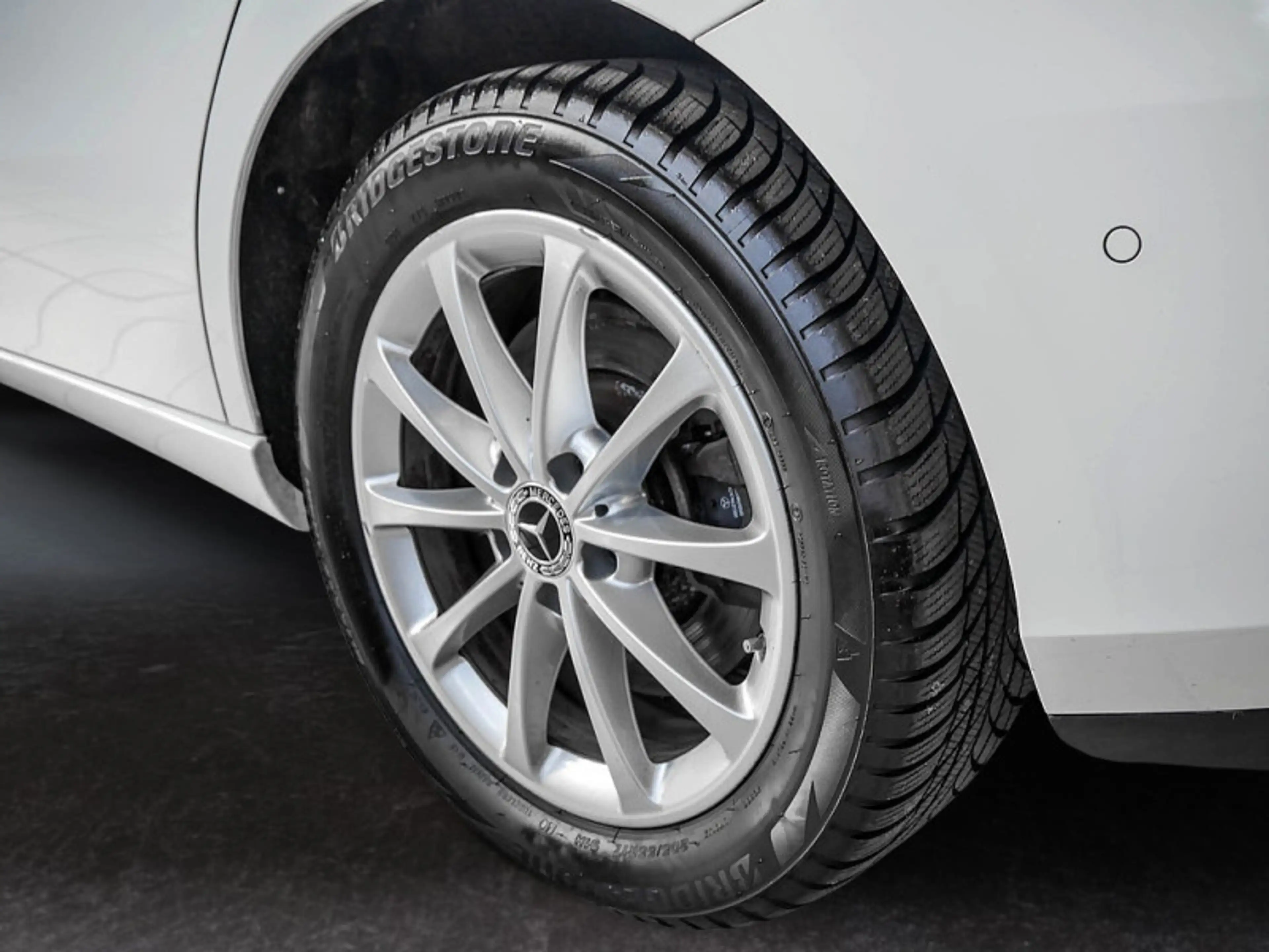 Mercedes-Benz B 250 e KAMERA SPUR PDC SHZ — photo 7