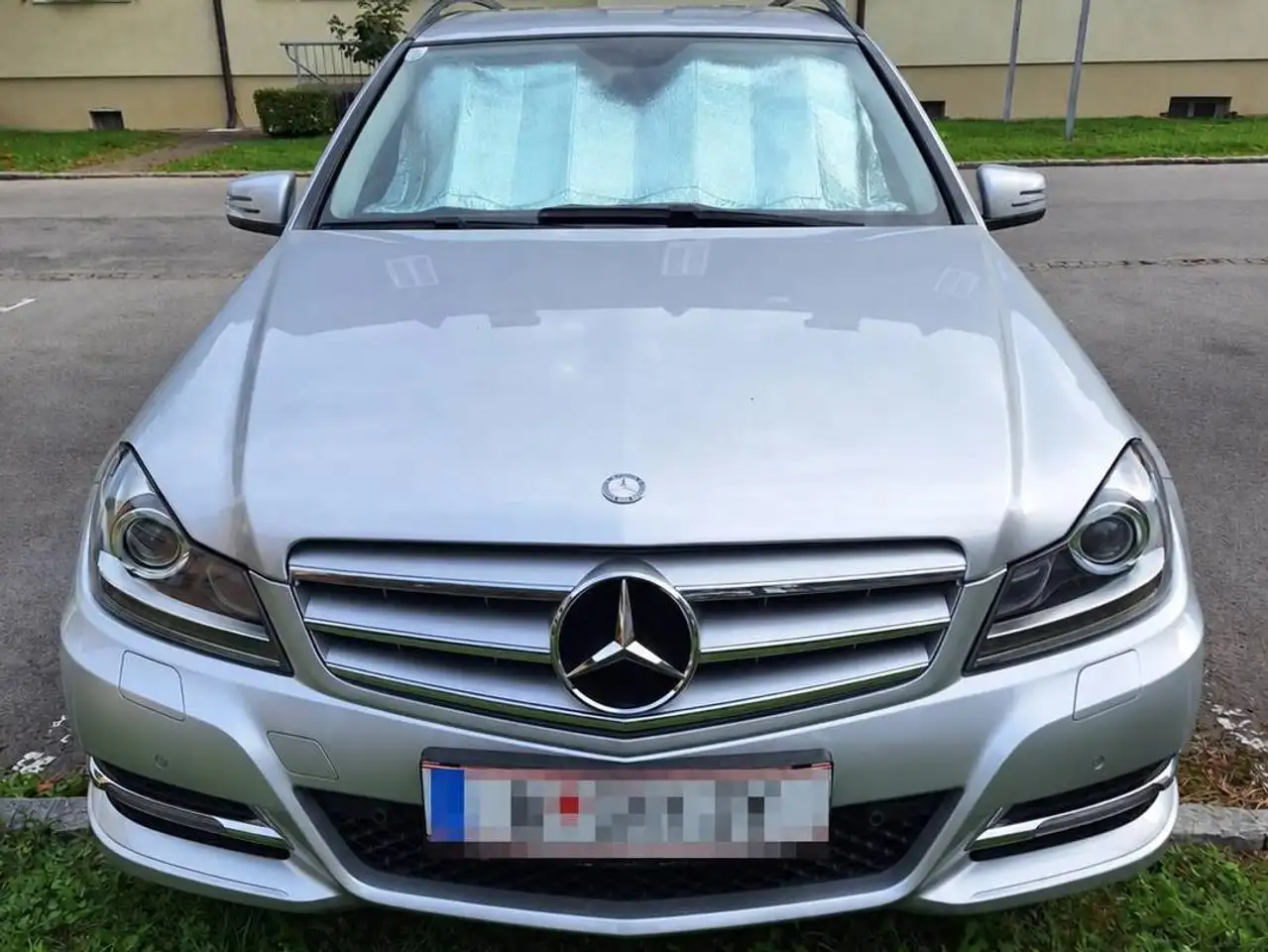 Mercedes-Benz C 180