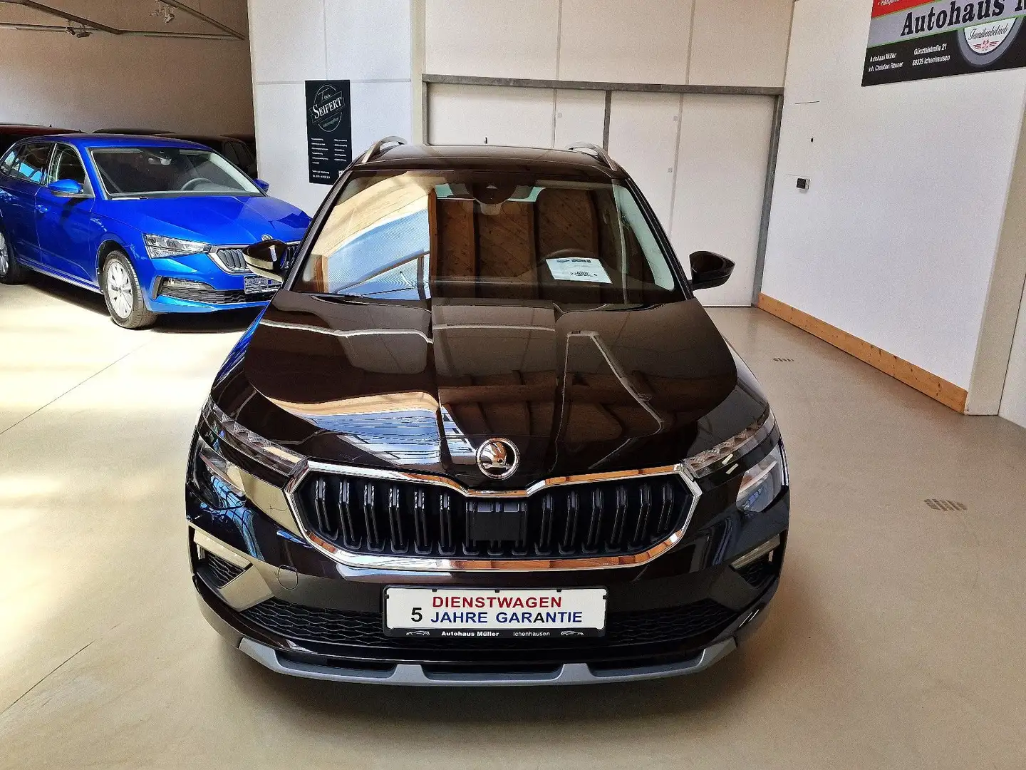 Skoda Kamiq II Top Selection 5J-GAR LED SHZ LH TEMP DA Schwarz - 2