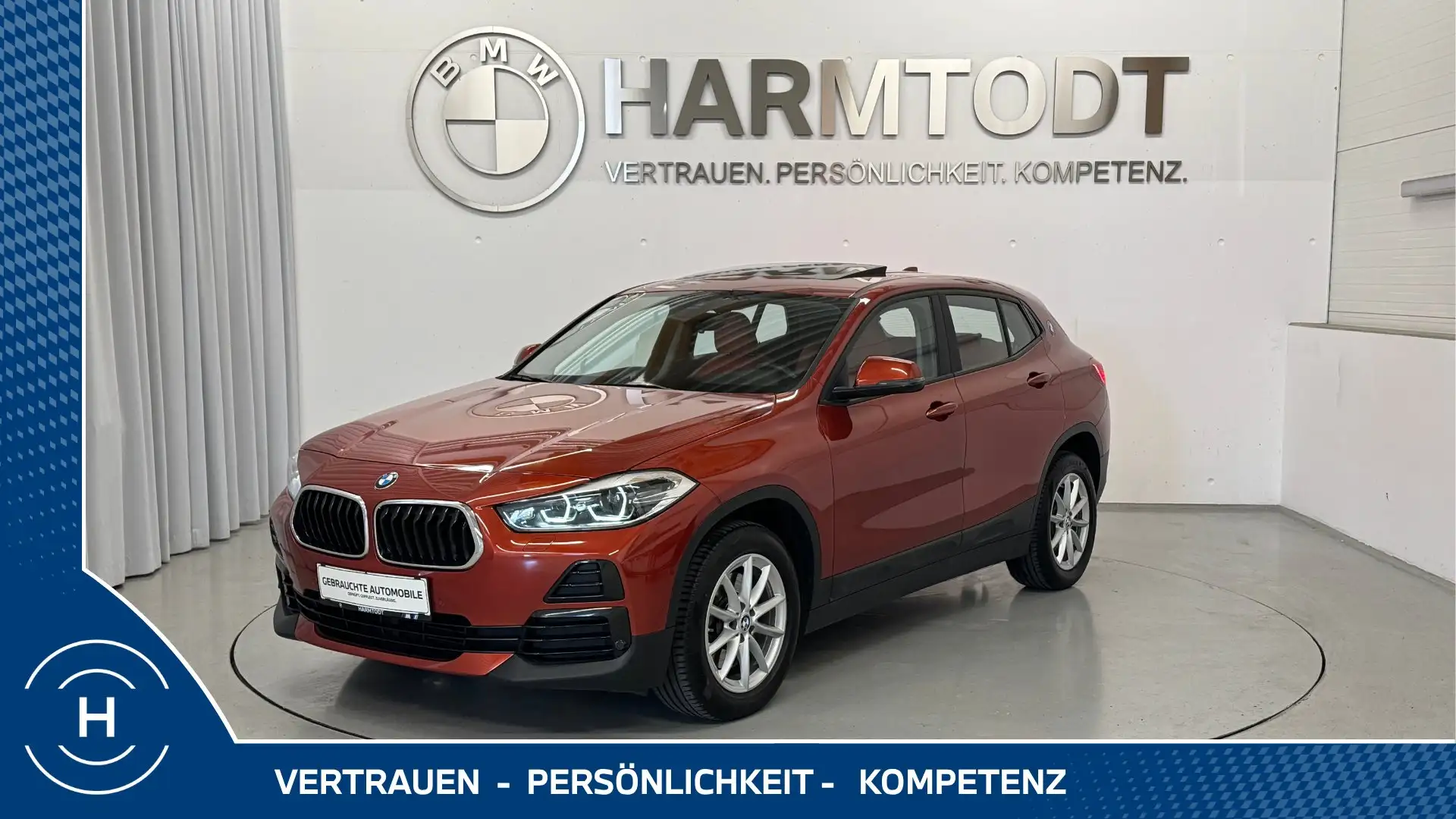 BMW X2 xDrive20d *Modell Advantage* Orange - 1