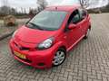 Toyota Aygo 1.0-12V COMFORT Rot - thumbnail 1