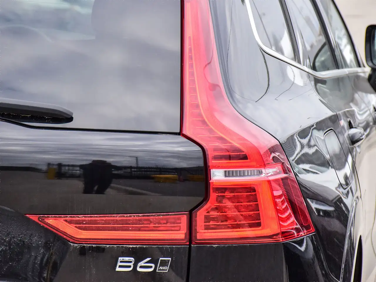 Volvo XC60 снимка Volvo XC60