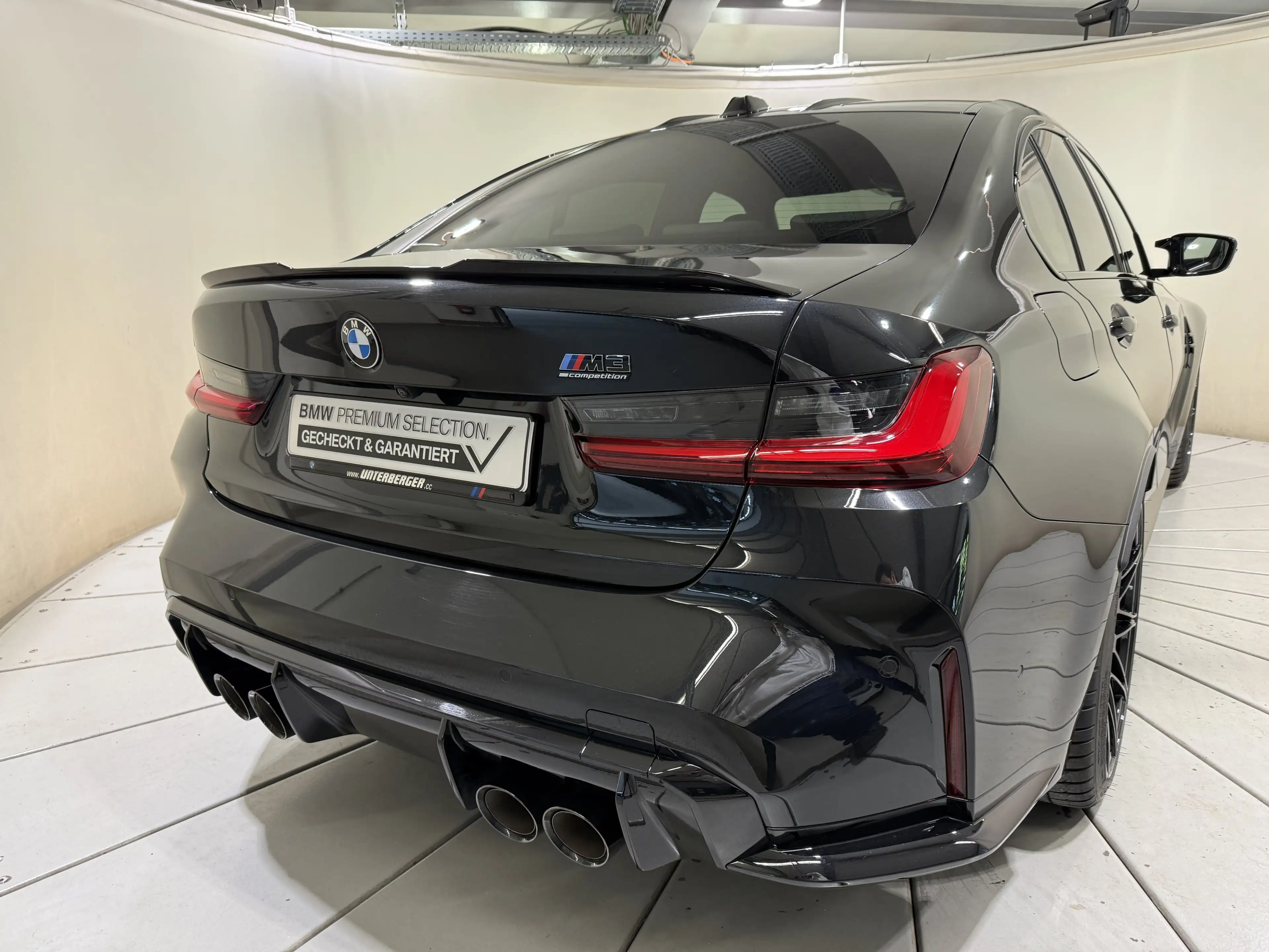 BMW M3 Competition M xDrive Limousine ACC 360° HUD — photo 8