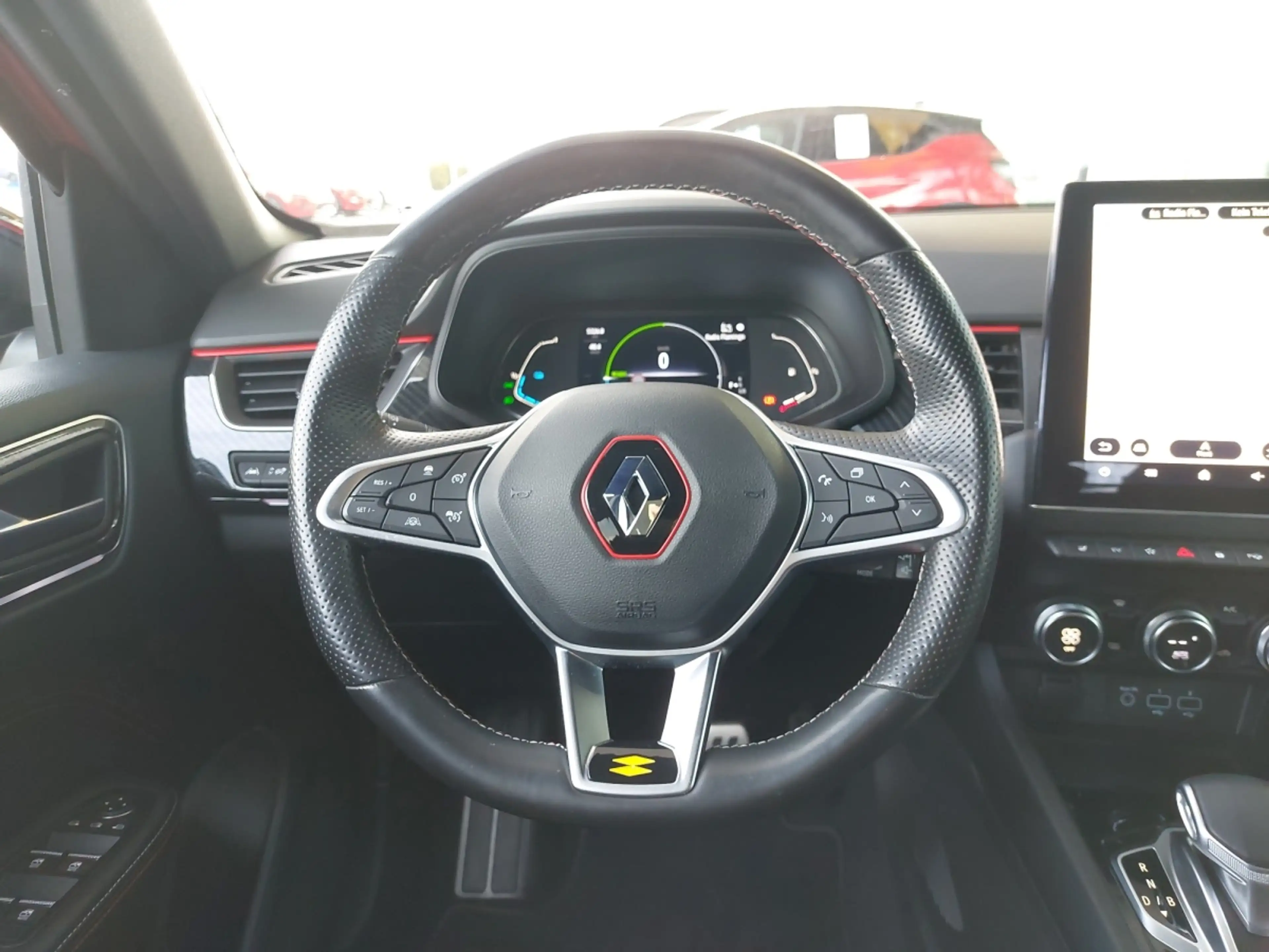 Renault Arkana E-Tech Hybrid 145 R.S. Line Aut. — photo 12