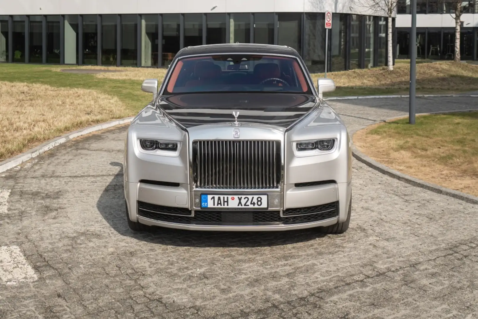Rolls-Royce Phantom 6.7 V12 Silber - 2