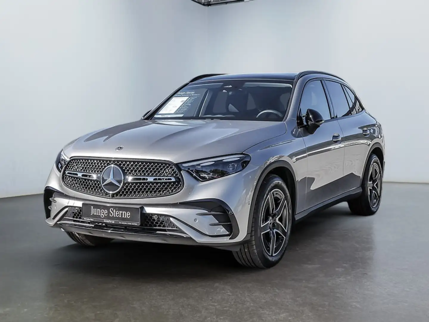 Mercedes-Benz GLC 300 d 4M , AMG BURM NIGHT MEMO 360 AHK DISTR Silber - 2