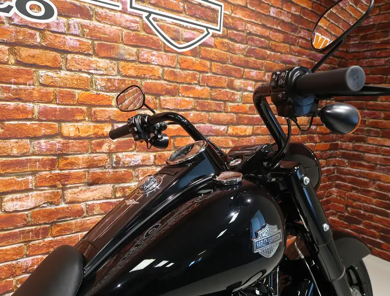 Harley-Davidson Road King - foto 7
