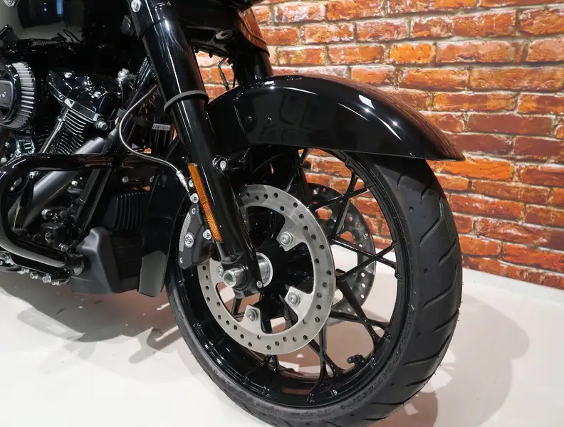 Harley-Davidson Road King - foto 5