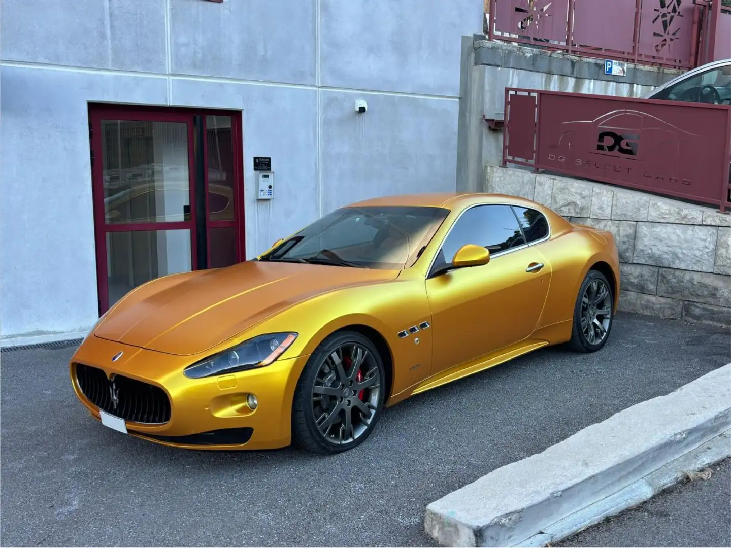 Maserati GranTurismo 4.7l V8 440CV S Orange - 2