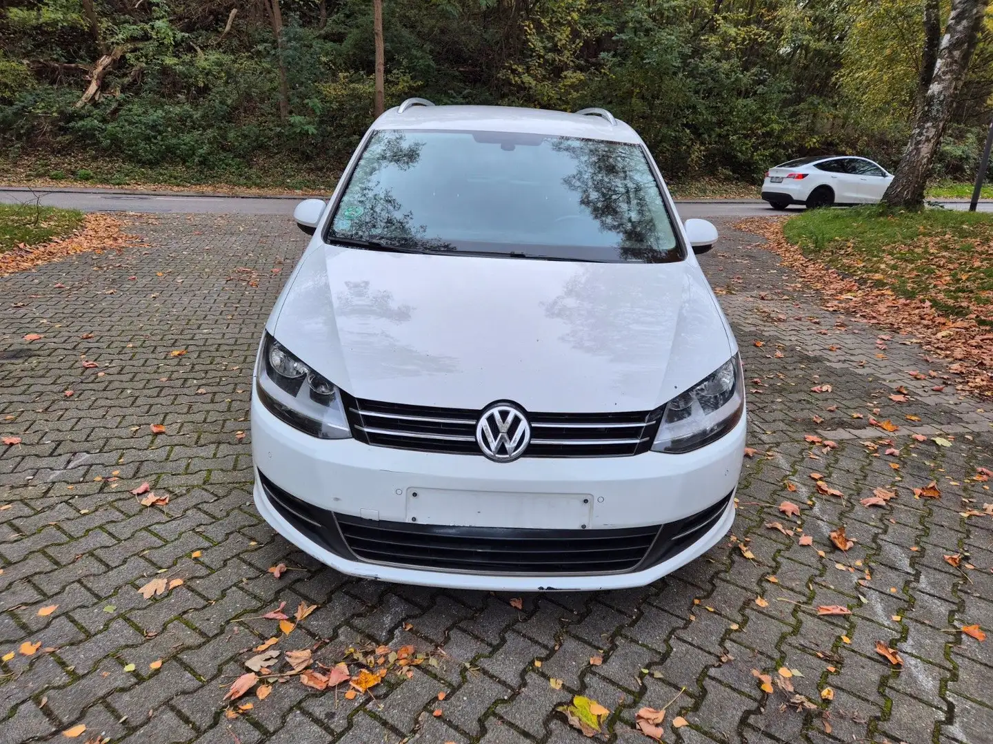 Volkswagen Sharan Highline BMT Weiß - 1