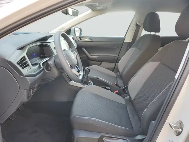 Volkswagen Taigo view 8