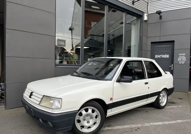 Peugeot 309 GTI 16V