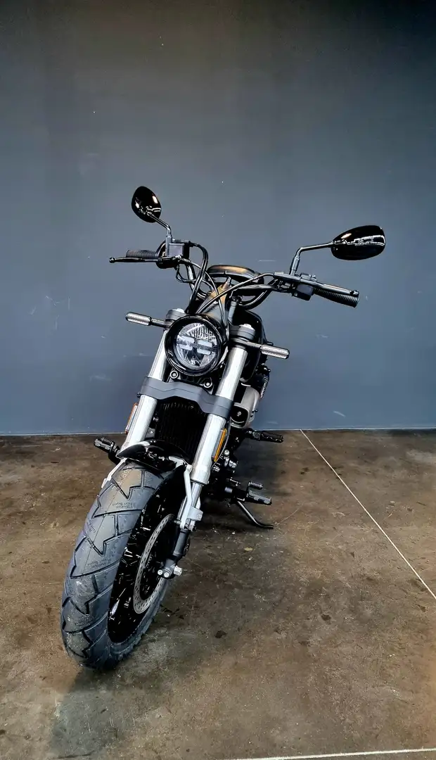 Hyosung GV 125 - 2