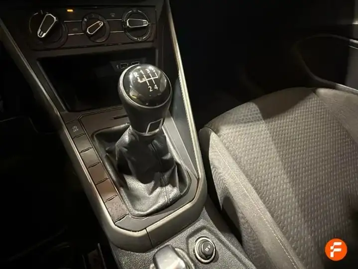 Volkswagen Polo 1.0 TSI Advance (2017-) 2018, foto 15