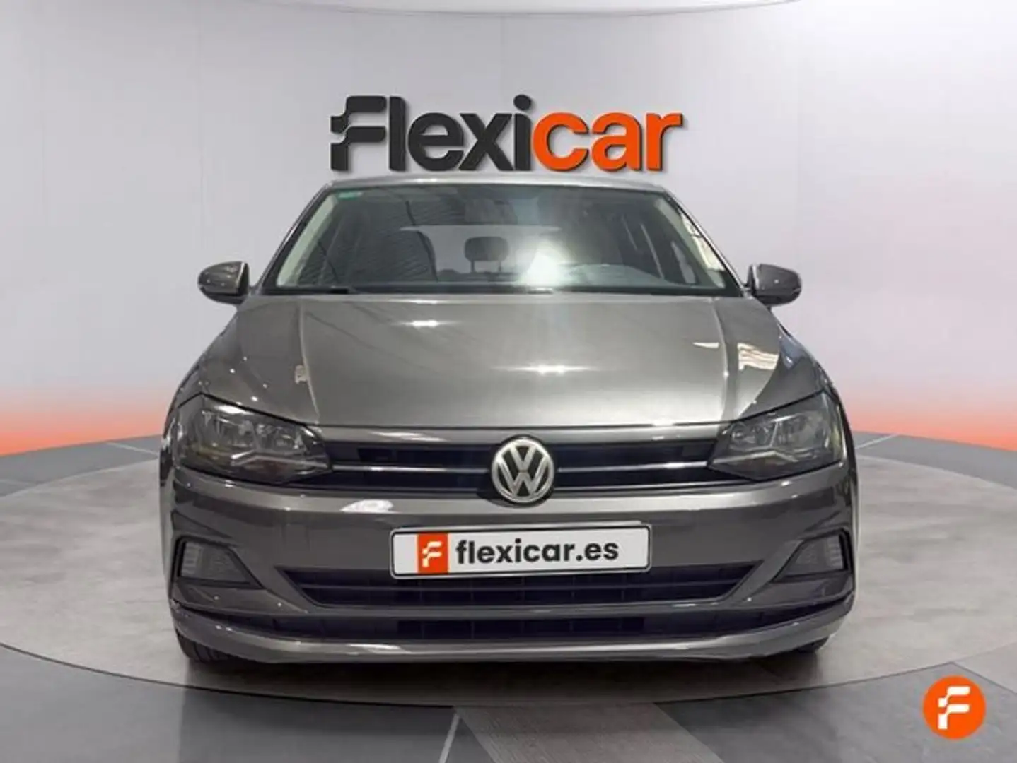 Volkswagen Polo 1.0 TSI Advance 70kW Gris - 2
