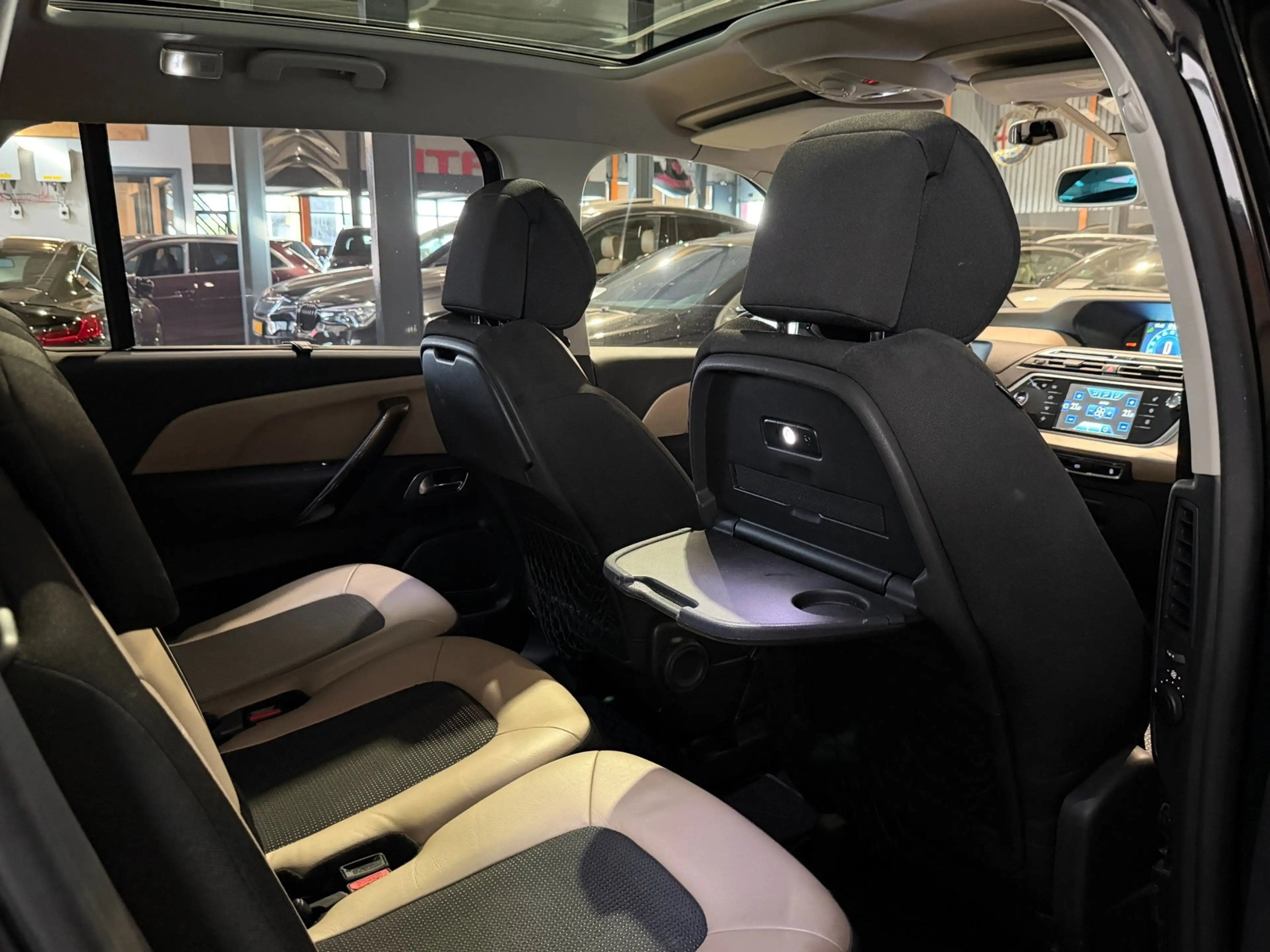 Citroen Grand C4 Picasso 1.6 e-THP Intensive 7 Persoons Automaat — photo 10