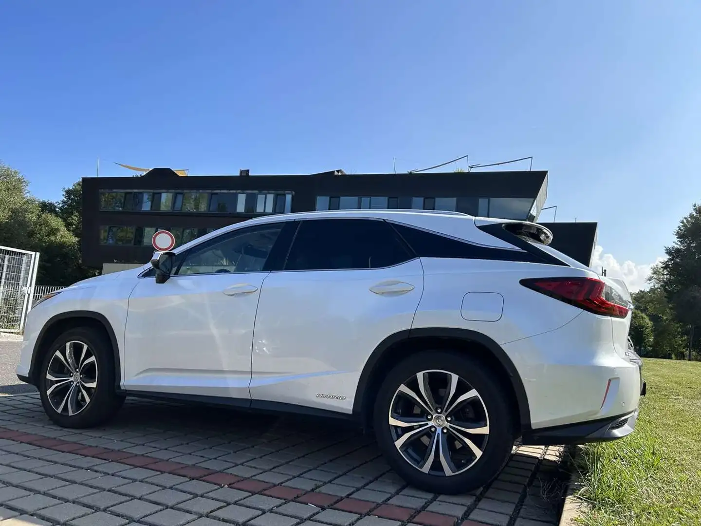Lexus RX 450h (hybrid) Executive Line - 1