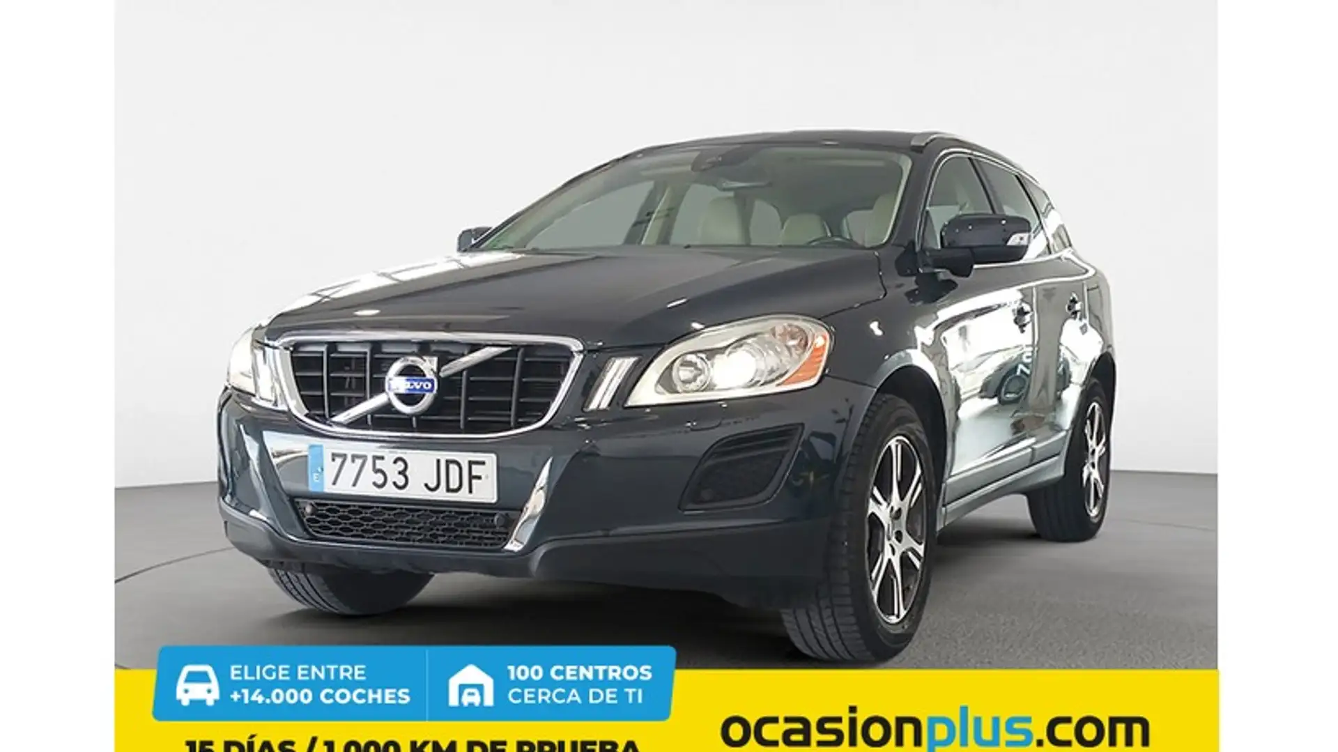 Volvo XC60 T5 Momentum Aut. 245 Gris - 1