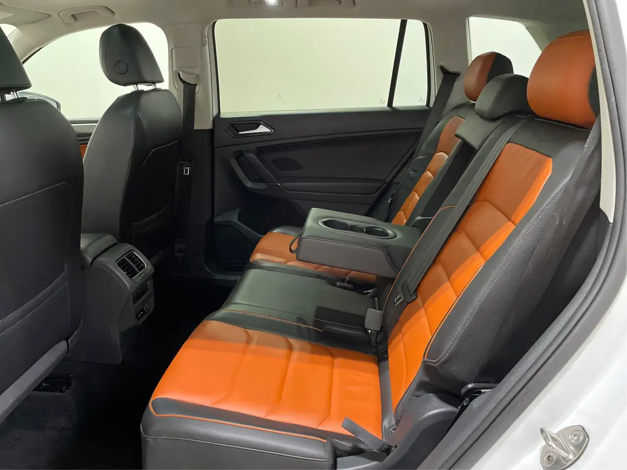 Volkswagen Tiguan снимка Volkswagen Tiguan