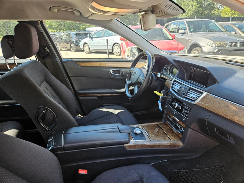 Mercedes-Benz E 350 E Limousine E 350 CGI BlueEfficiency — photo 15
