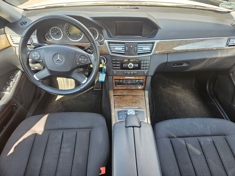 Mercedes-Benz E 350 E Limousine E 350 CGI BlueEfficiency — photo 11