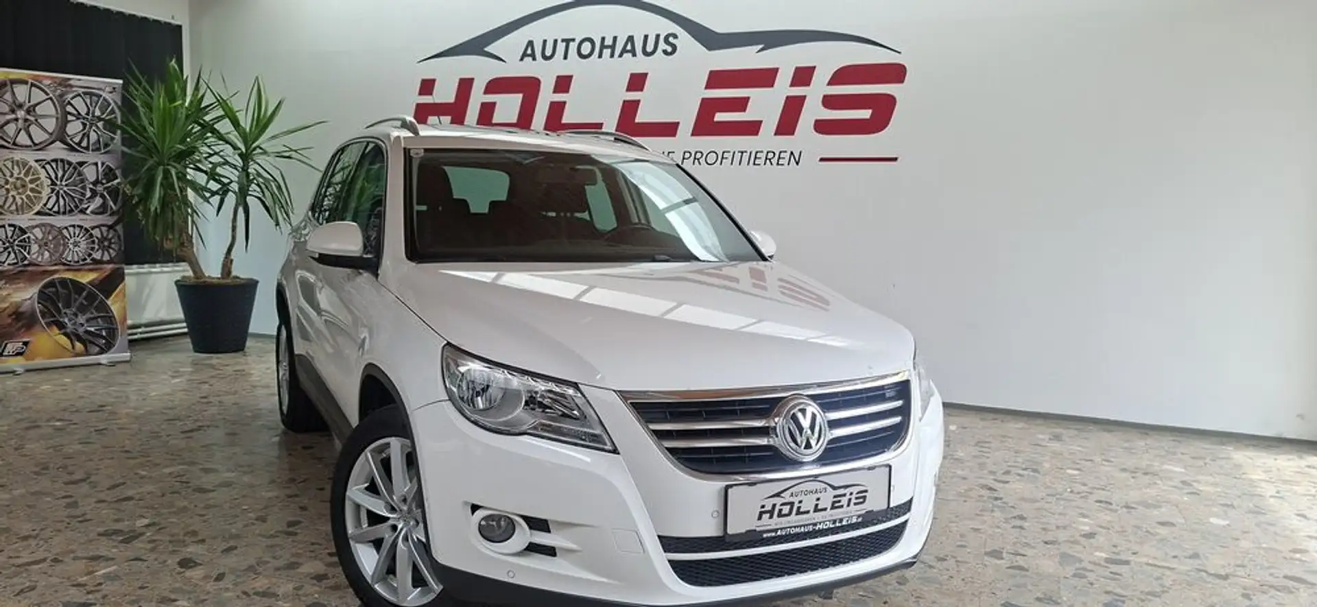 Volkswagen Tiguan Sport & Style 2,0 TDI 4Motion Weiß - 1