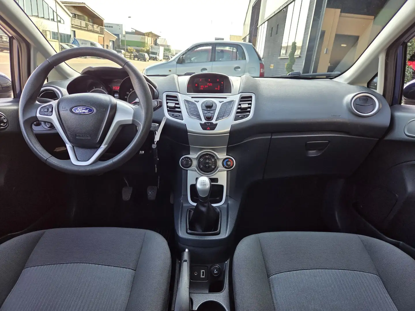 Ford Fiesta 1.25 Champion|Airco|Trekhaak|1e Eigenaar|NAP| Blauw - 2