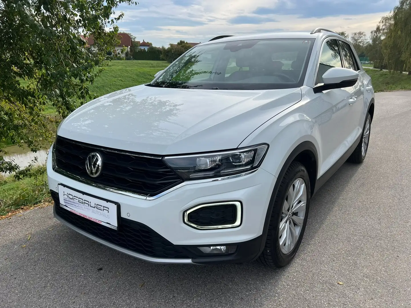 Volkswagen T-Roc Design TSI Weiß - 1