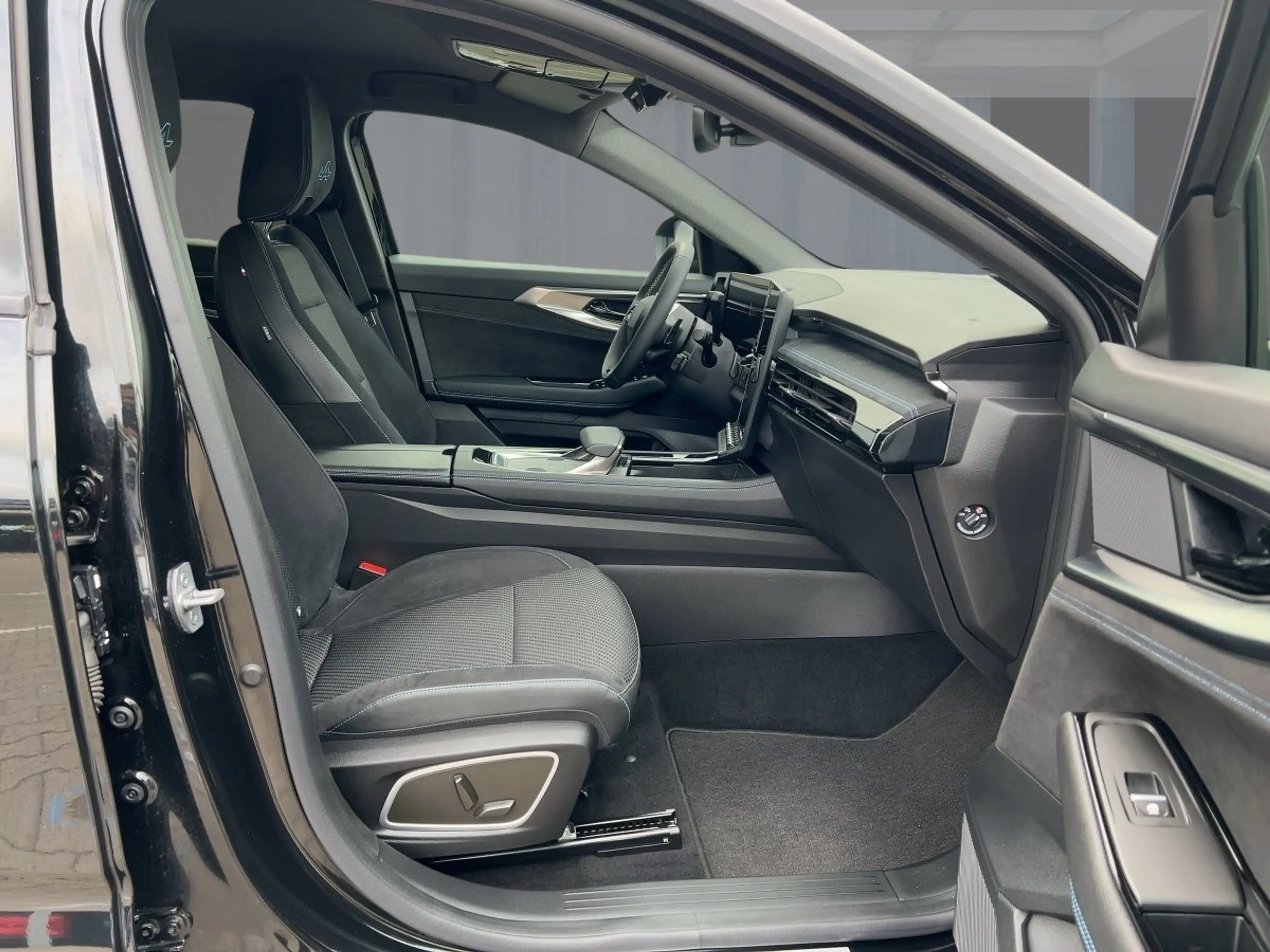 Renault Austral 1.3 TCE 160 Techno Esprit — photo 8