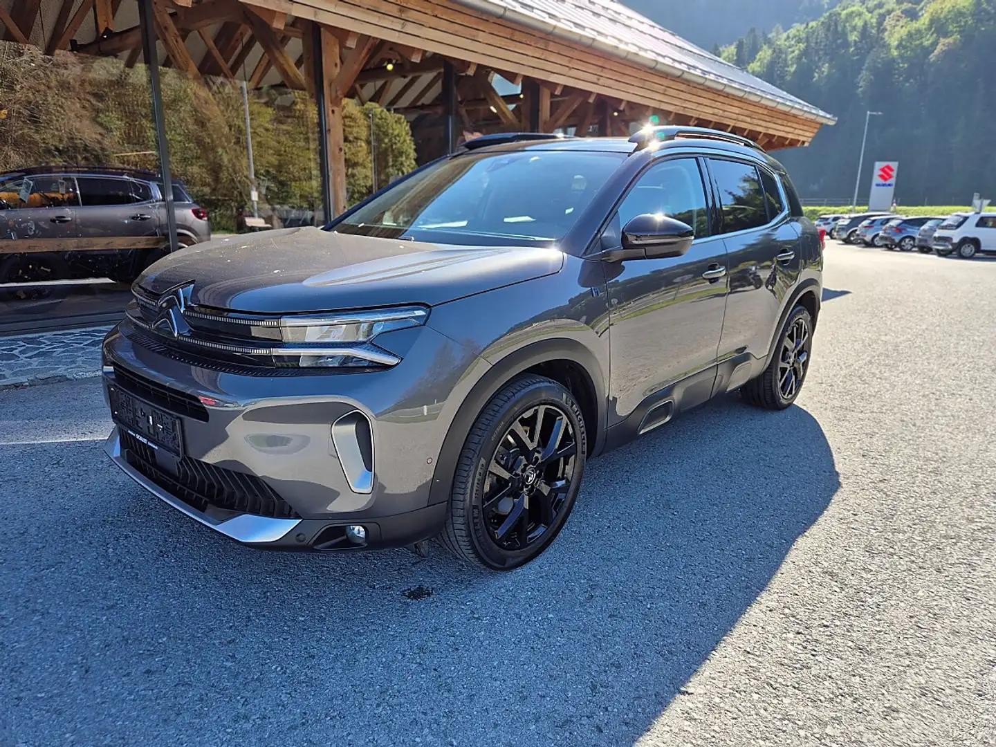 Citroen C5 Aircross Shine Pack Hybrid 225 e-EAT8 Grau - 1