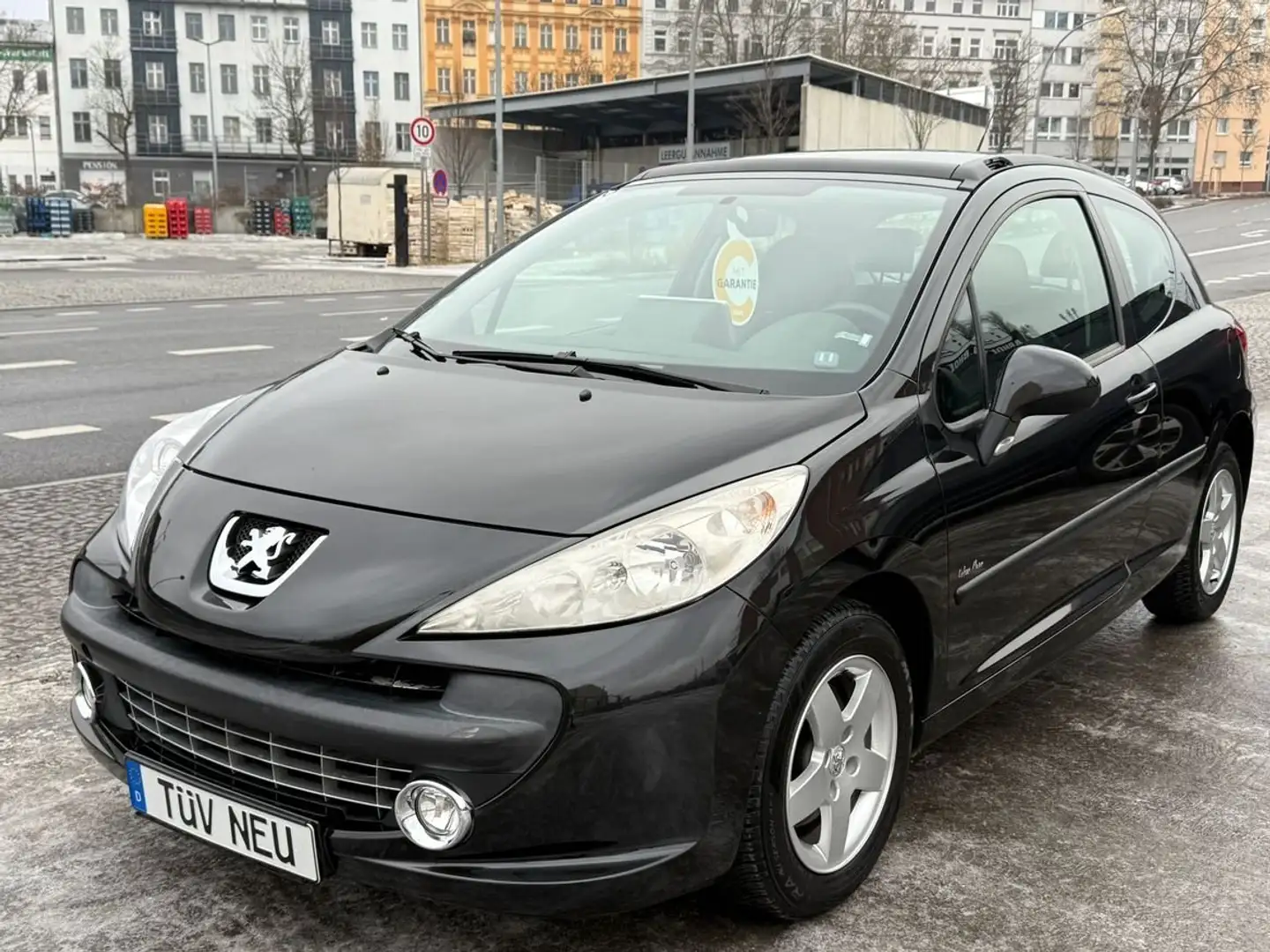 Peugeot 207 Urban Move,Klima,Pano,Allwetter Schwarz - 2