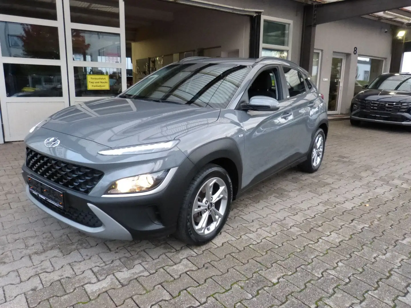 Hyundai KONA Trend Mild-Hybrid 2WD PDC V+H' APPLE'LHZ Grau - 2