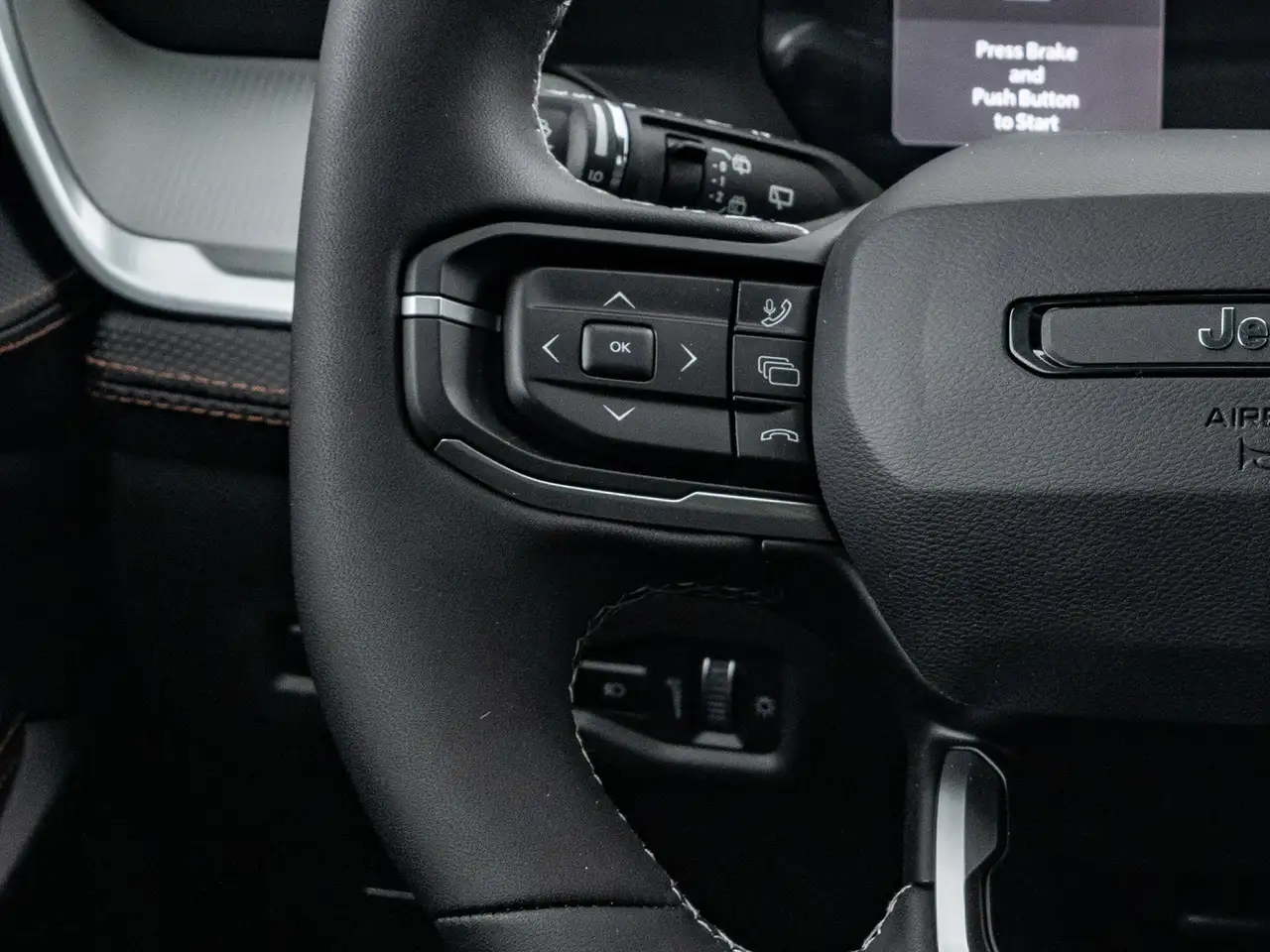 Jeep Cherokee снимка Jeep Cherokee