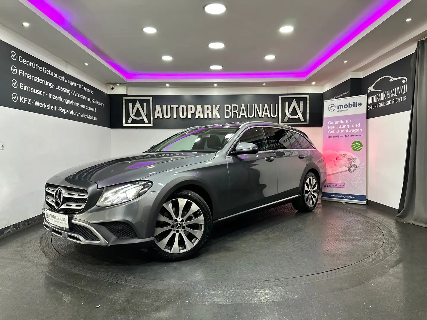 Mercedes-Benz E 220 d 4Matic All-Terrain *WIDESCREEN*HUD*LUFT* Grau - 1