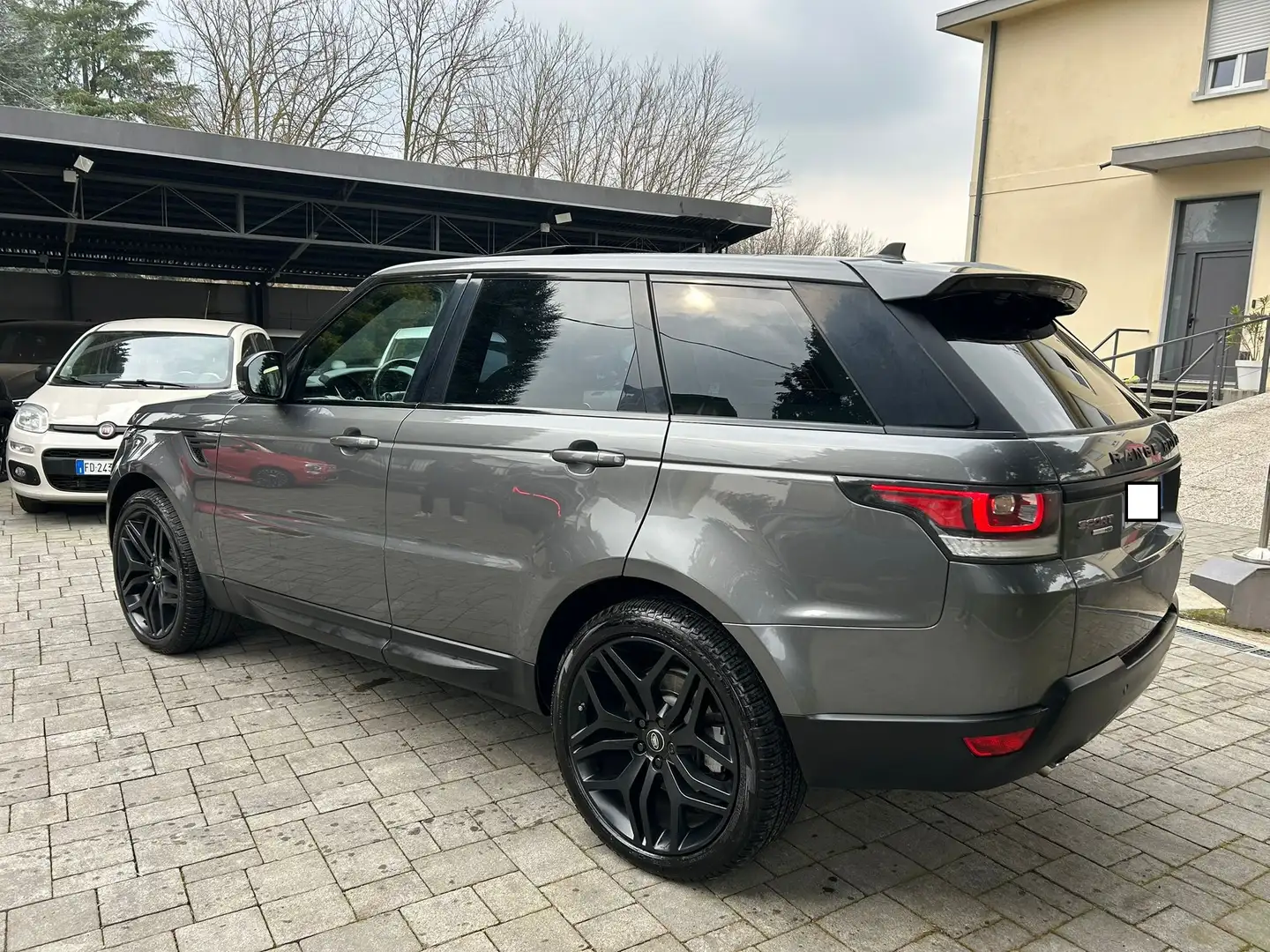 Land Rover Range Rover Sport Range Rover Sport II 3.0 tdV6 HSE Dynamic TETTO NA Grau - 2