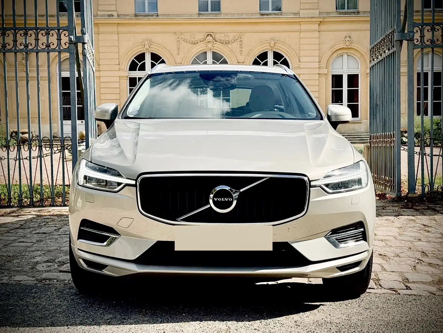 Volvo XC60 XC60 2.0 T8 TWIN ENGINE 390CH Geartronic Béžová - 1