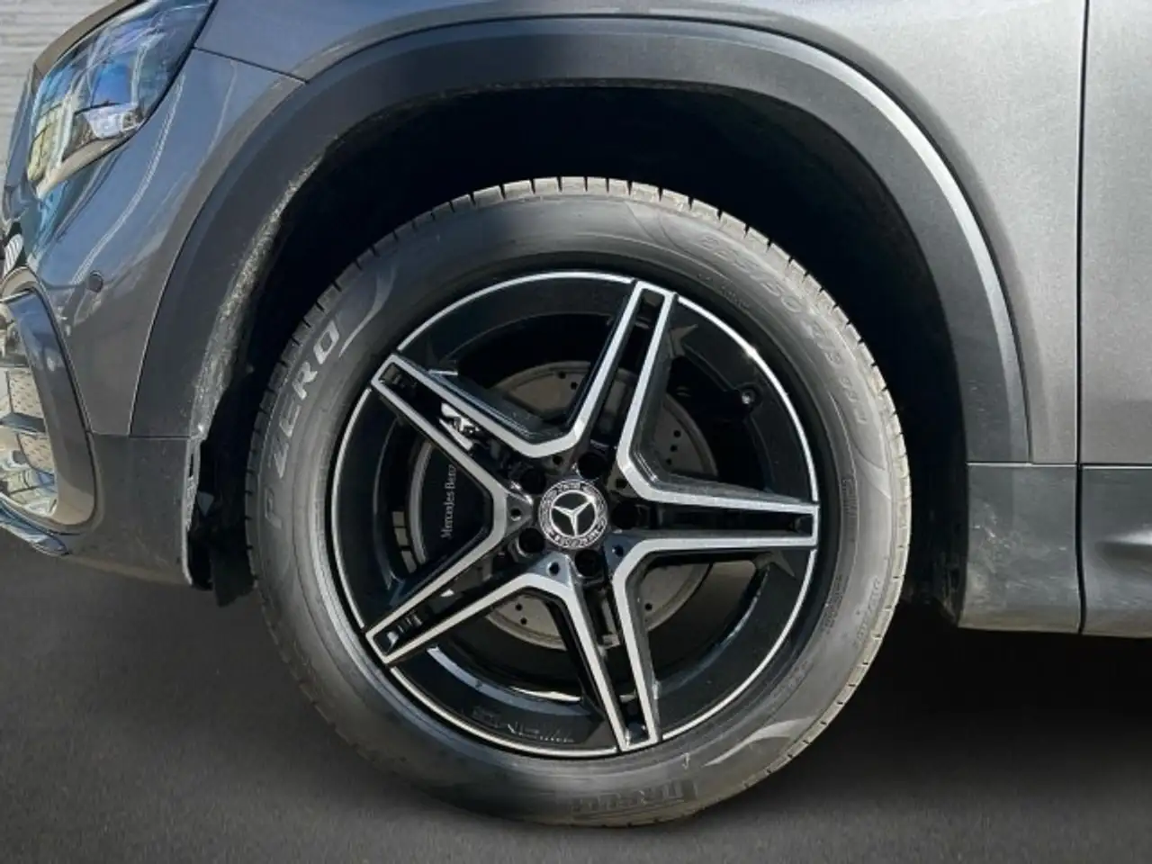 Mercedes-Benz GLB 2026