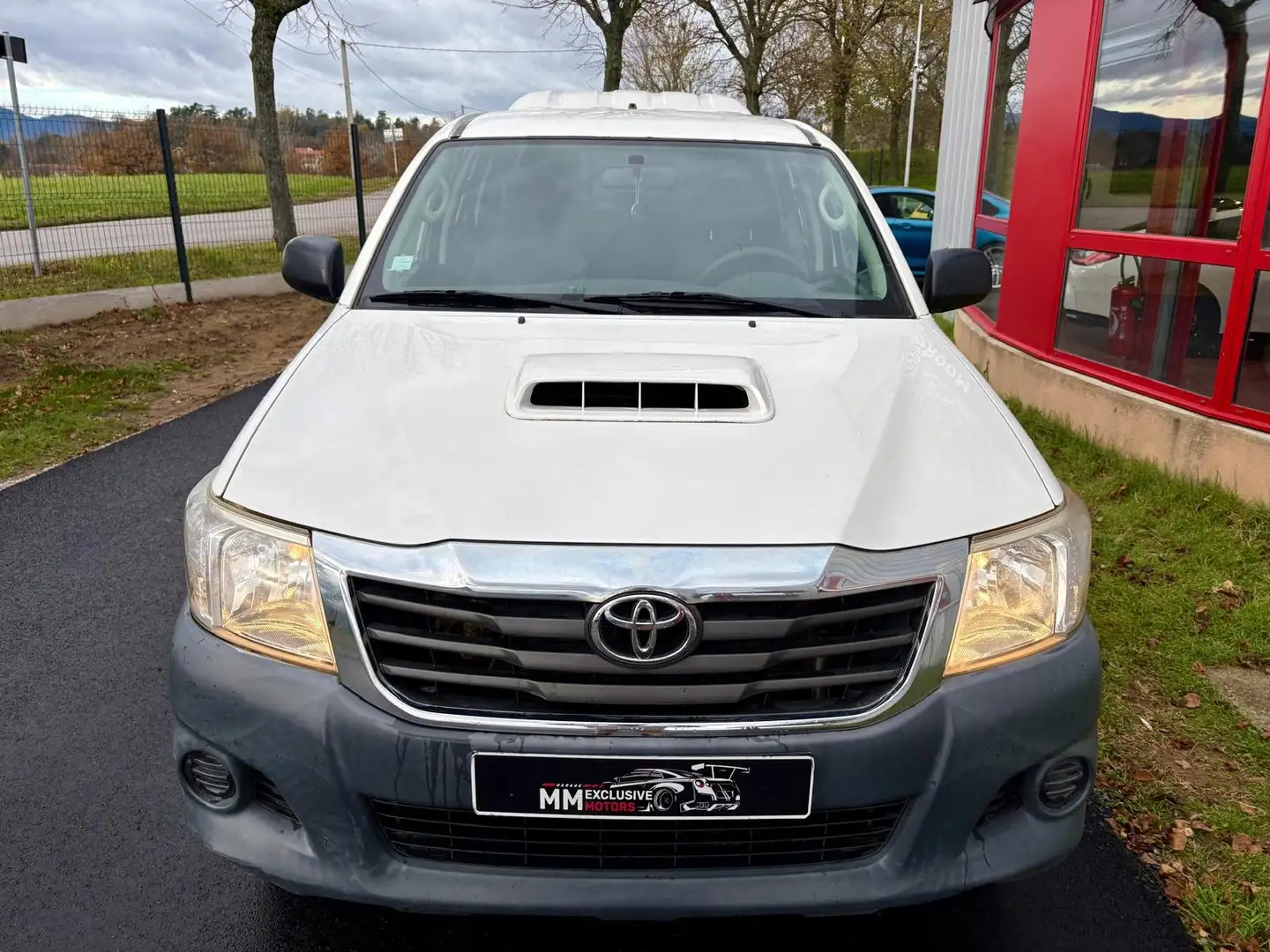 Toyota Hilux HILUX RC2 DBLE CAB 4WD 2.5L 144 D-4D LEGENDE Weiß - 2