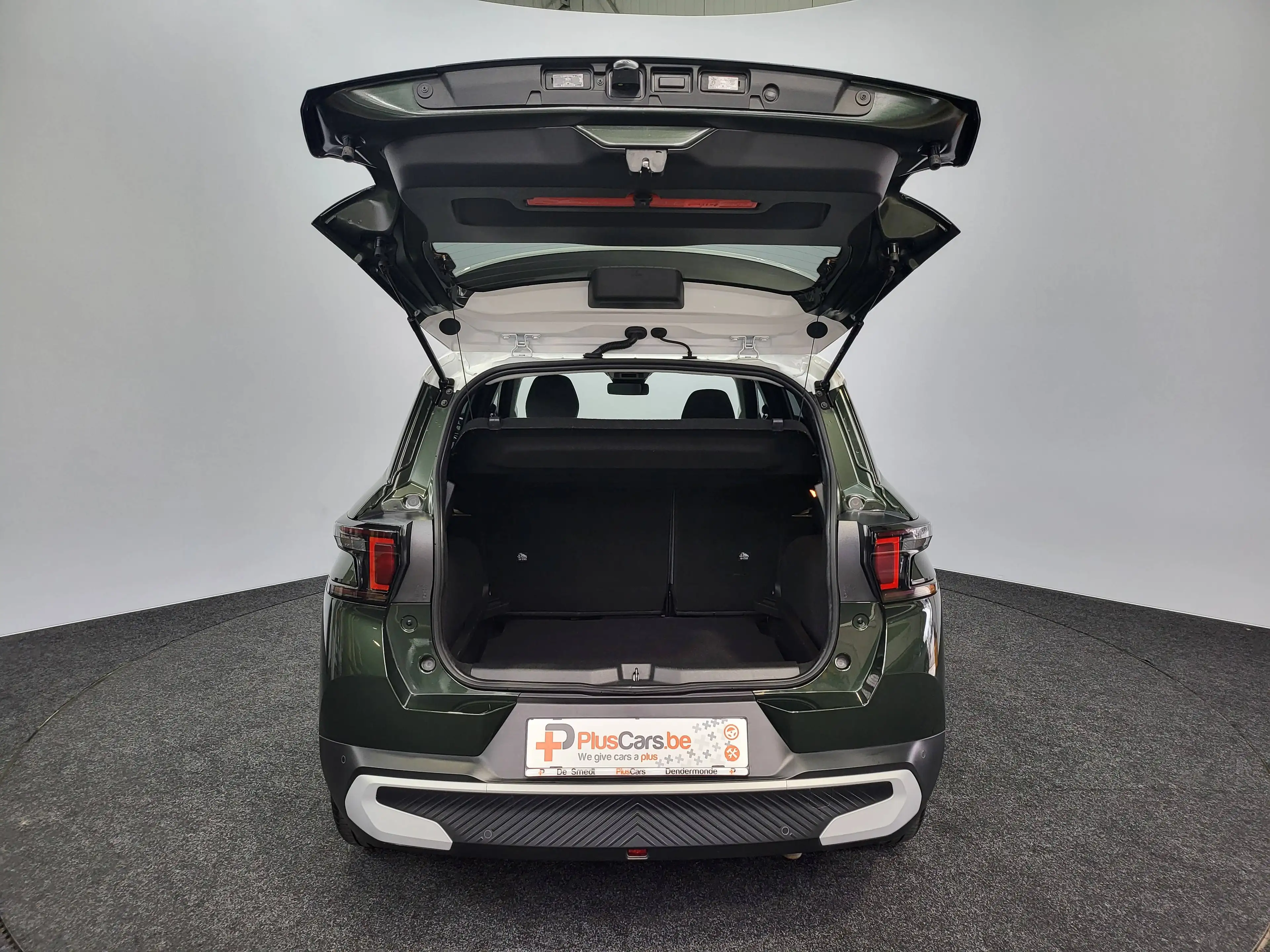Citroen C3 Aircross 1.2 Turbo | 2025 | 43.402 km | Ketting!! | Led | Airco | PDC | Camera | DAB | CarPlay | SuperDeal! — photo 9