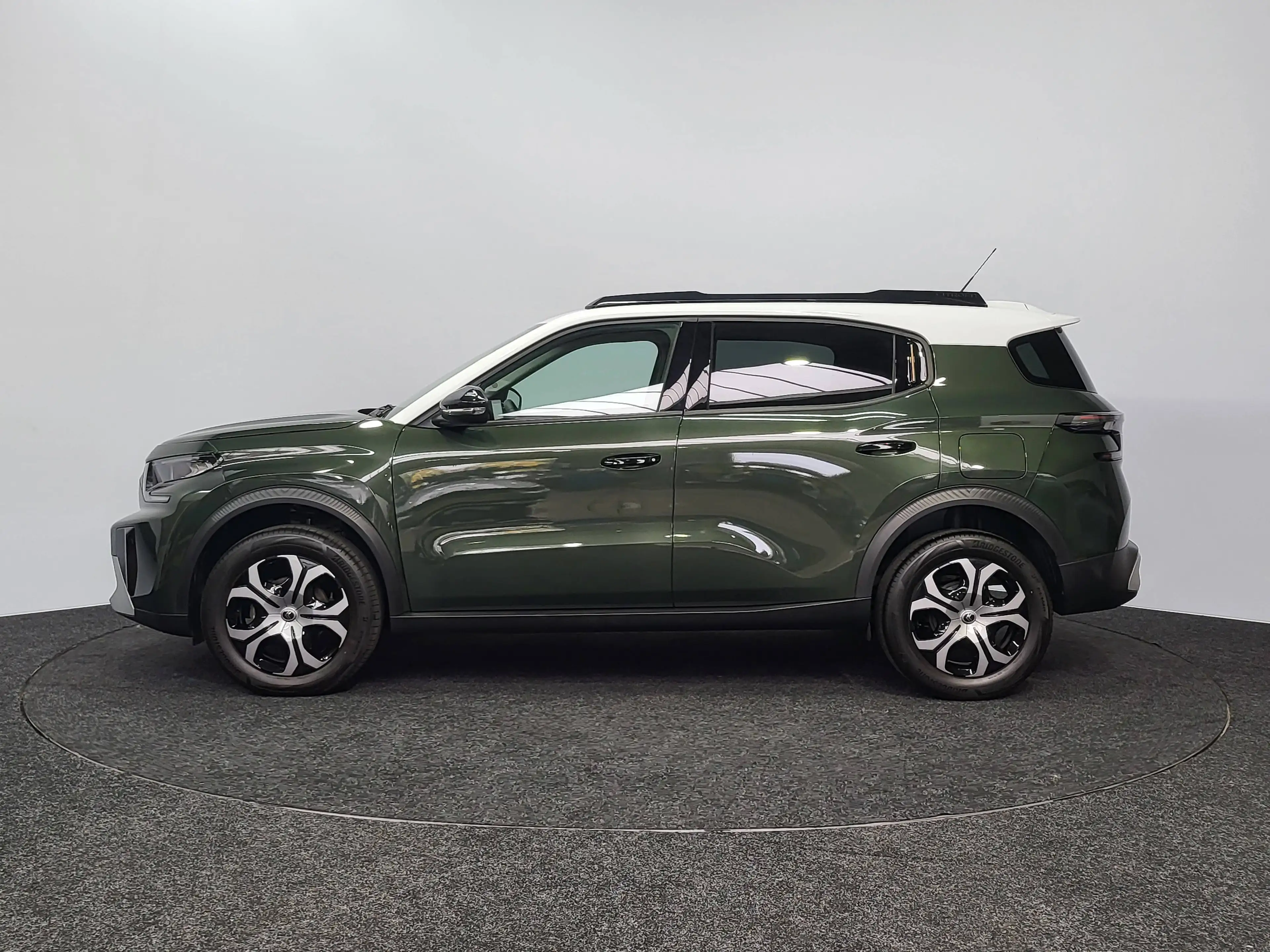 Citroen C3 Aircross 1.2 Turbo | 2025 | 43.402 km | Ketting!! | Led | Airco | PDC | Camera | DAB | CarPlay | SuperDeal! — photo 3