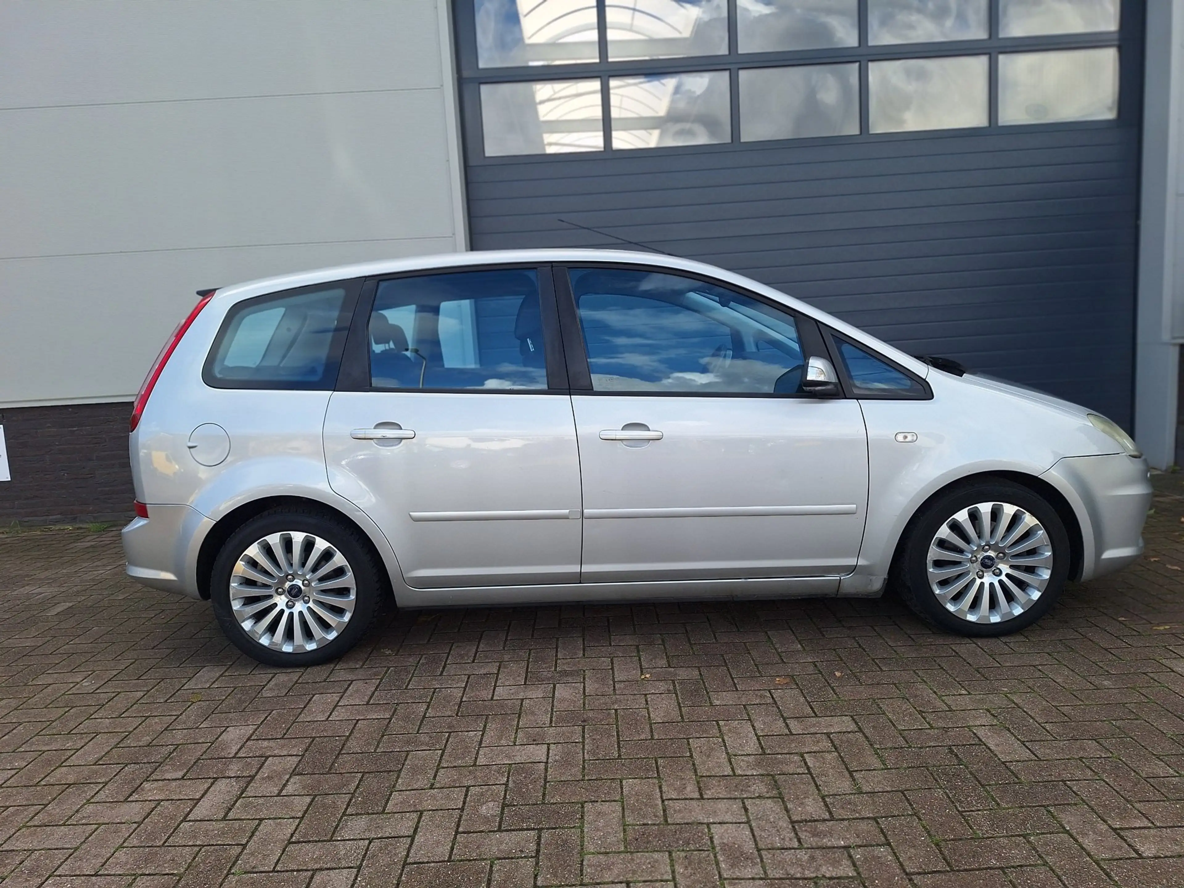 Ford C-Max | 2.0-16V Titanium | Automaat | Airco | Cruise con — photo 9