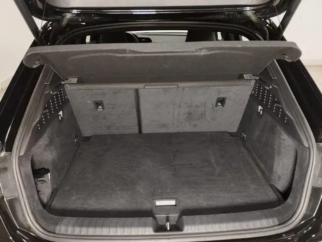 Audi A3 view 9