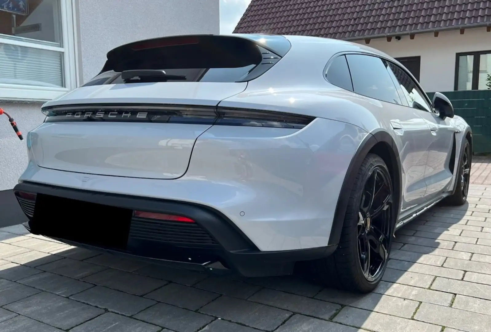 Porsche Taycan Taycan 4 Cross Turismo 83,7kWh 4 Cross Turismo Grau - 2