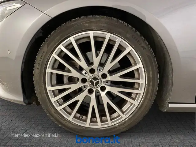 Mercedes-Benz Cla view 17