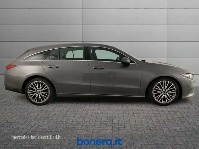 Mercedes-Benz Cla view 5