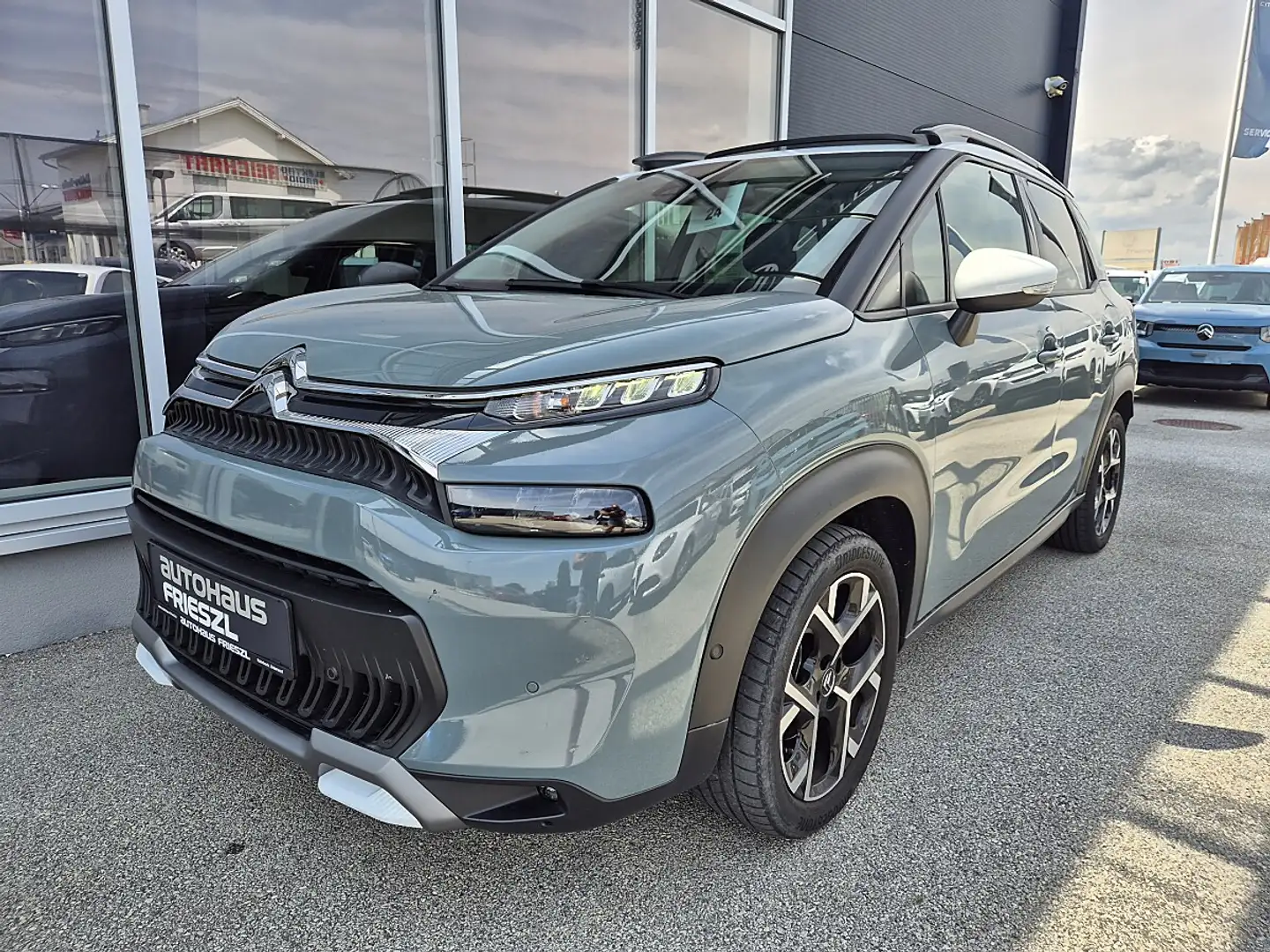 Citroen C3 Aircross PureTech110 S&S 6-Gang-Manuell Shine Grün - 1