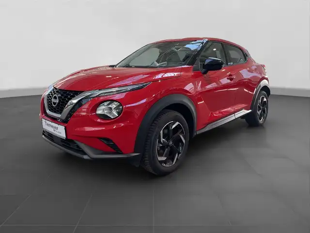 Nissan Juke view 2