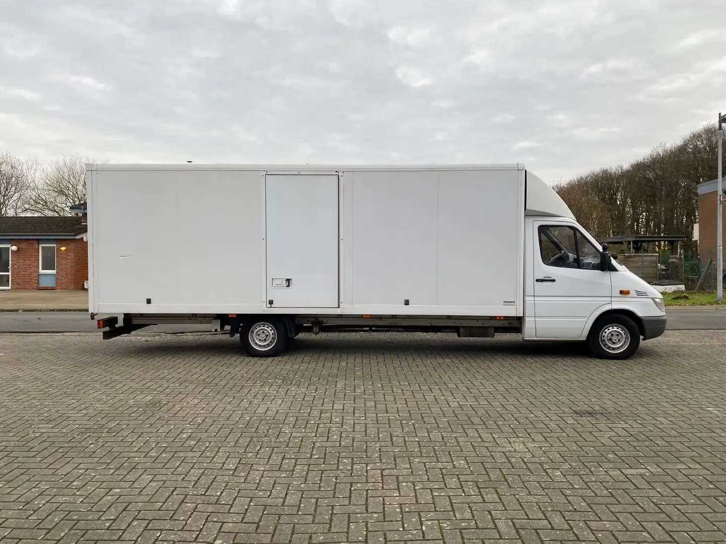 Mercedes-Benz Sprinter 316 CDI Koffer EXTRALANG Automatik 903 Wit - 2
