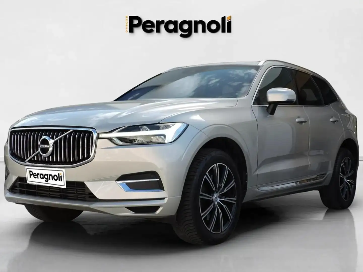 Volvo XC60 T5 AWD Geartronic Inscription Beige - 1