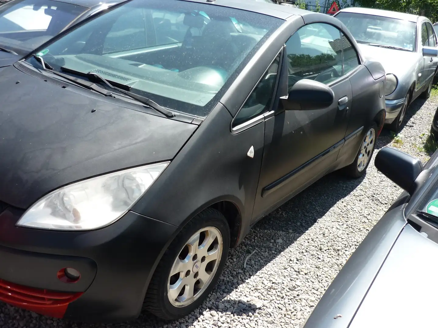 Mitsubishi Colt CZC 1.5 Euro 4 üv10/2026 Schwarz - 2
